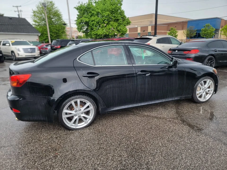 2007 Lexus IS 2nd Gen - Image 8 of 18