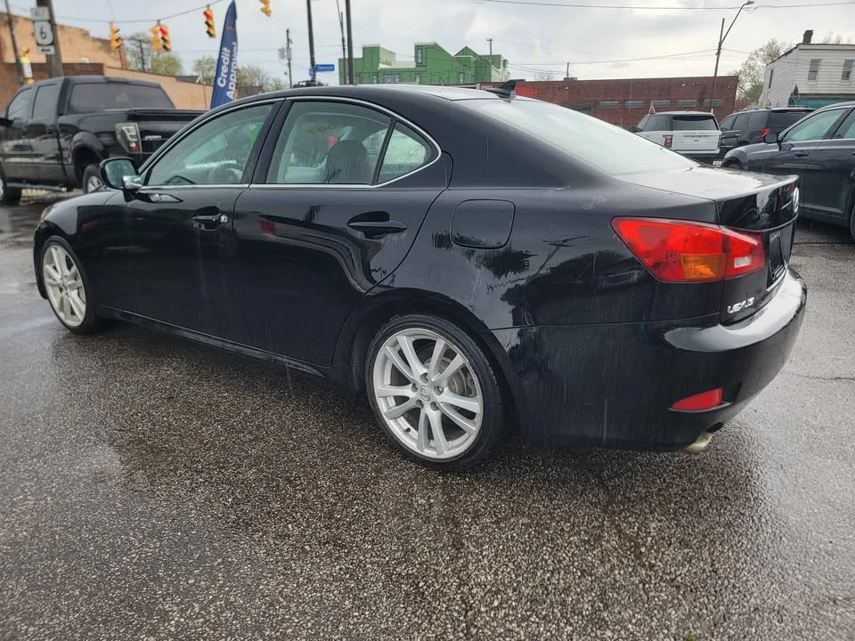 2007 Lexus IS 2nd Gen - Image 4 of 18