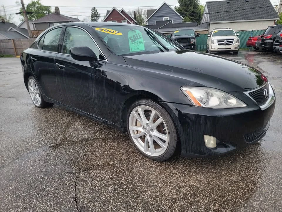 2007 Lexus IS 2nd Gen - Image 10 of 18