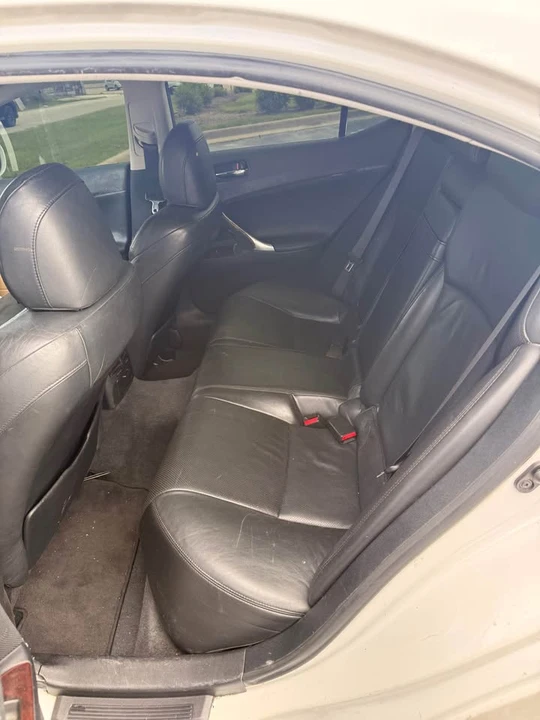 2007 Lexus IS 2nd Gen - Image 6 of 10