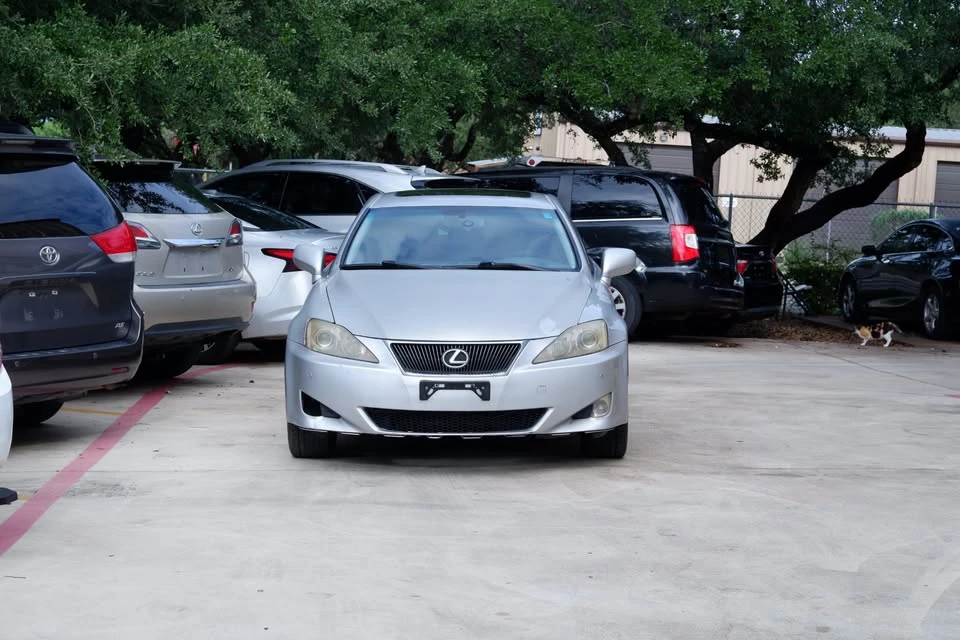 2007 Lexus IS 2nd Gen - Image 5 of 20