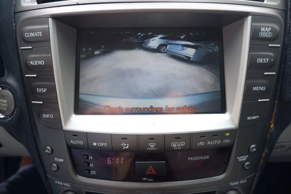 2007 Lexus IS 2nd Gen - Image 16 of 20