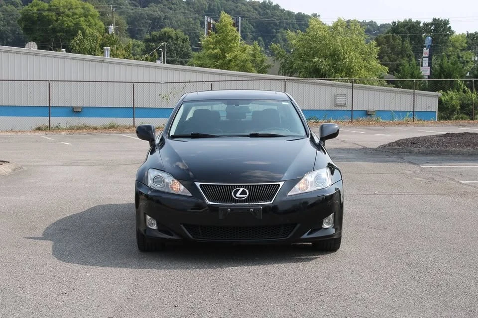 2007 Lexus IS 2nd Gen - Image 9 of 20
