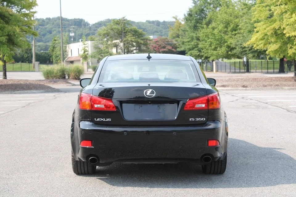 2007 Lexus IS 2nd Gen - Image 5 of 20