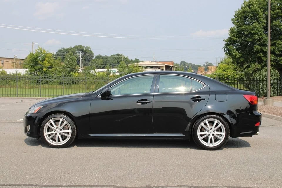 2007 Lexus IS 2nd Gen - Image 3 of 20