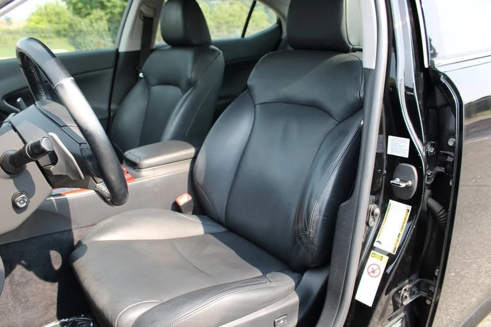2007 Lexus IS 2nd Gen - Image 16 of 20