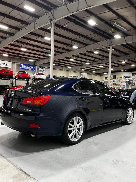 2007 Lexus IS 2nd Gen - Image 14 of 19