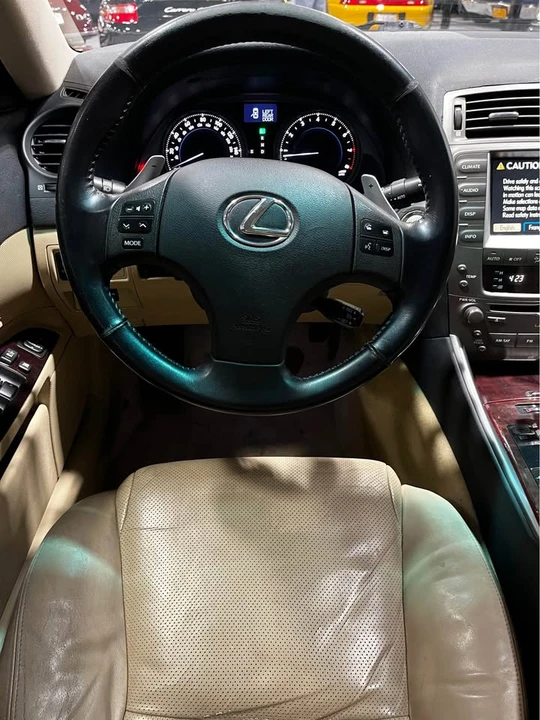 2007 Lexus IS 2nd Gen - Image 12 of 19