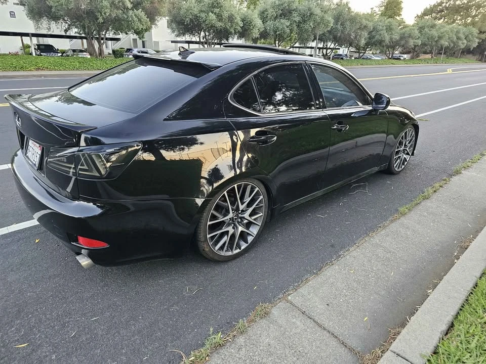 2007 Lexus IS 2nd Gen - Image 8 of 11