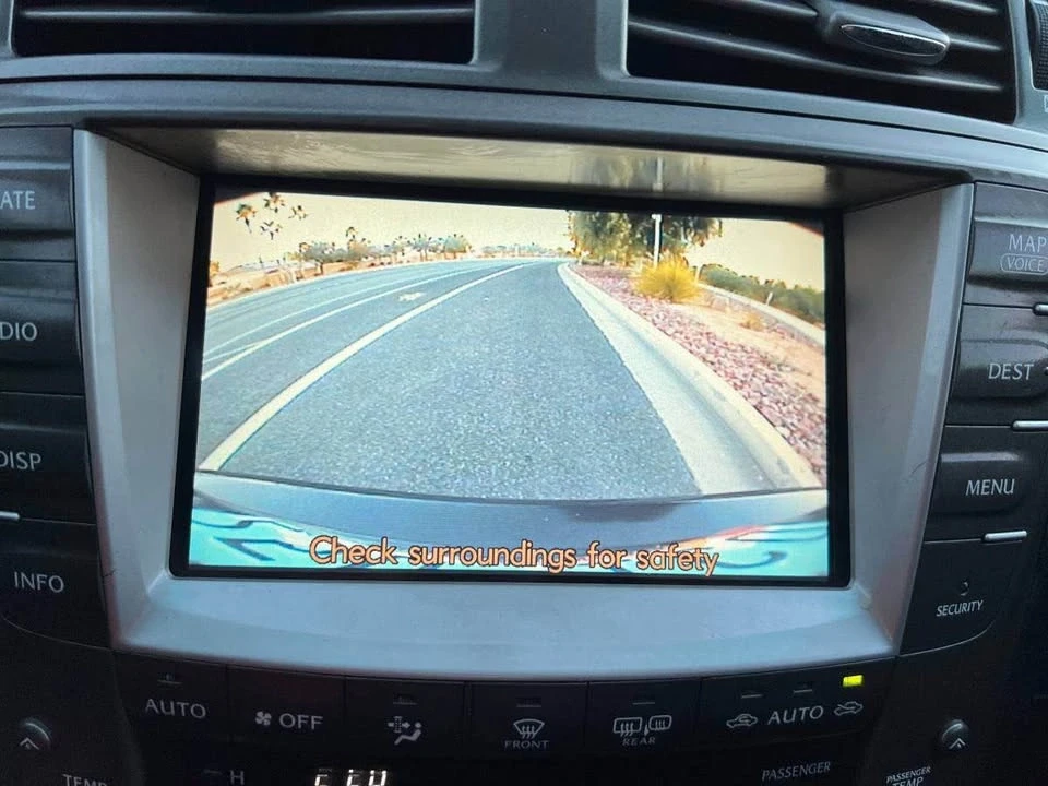 2007 Lexus IS 2nd Gen - Image 11 of 20