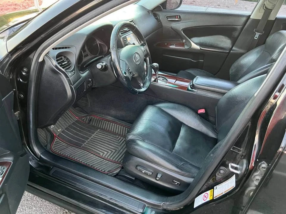 2007 Lexus IS 2nd Gen - Image 12 of 20