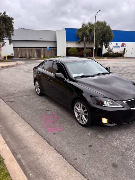 2007 Lexus IS 2nd Gen - Image 2 of 9