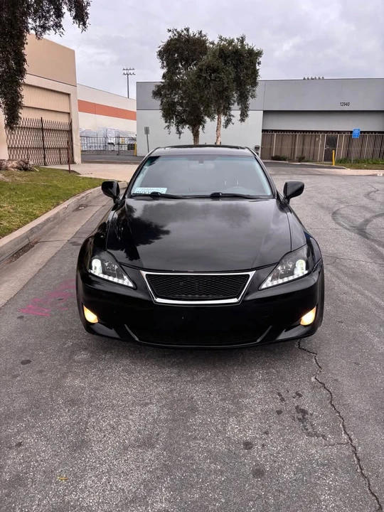 2007 Lexus IS 2nd Gen - Image 3 of 9