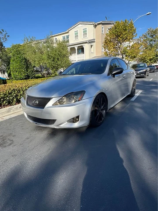 2007 Lexus IS 2nd Gen - Image 3 of 7