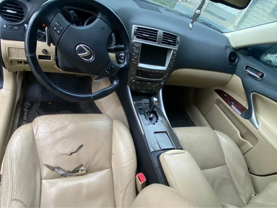 2007 Lexus IS 2nd Gen - Image 4 of 4
