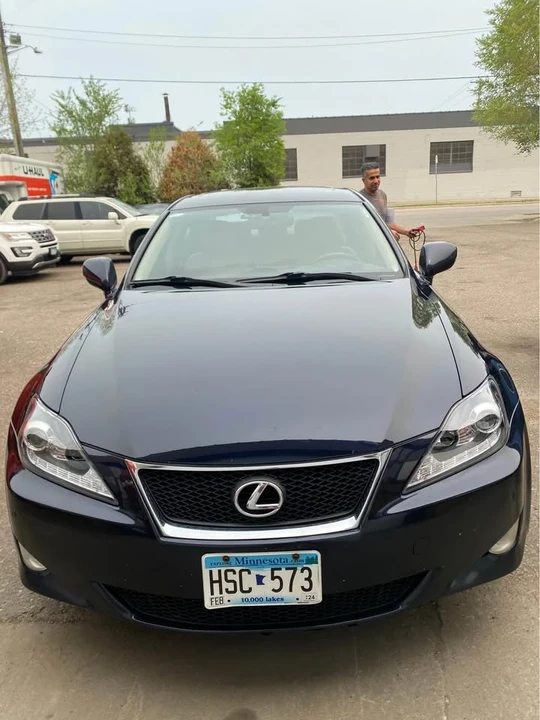 2007 Lexus IS 2nd Gen - Image 5 of 11