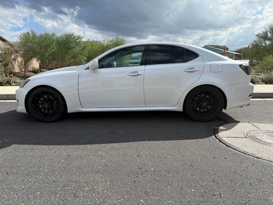 2007 Lexus IS 2nd Gen - Image 5 of 9