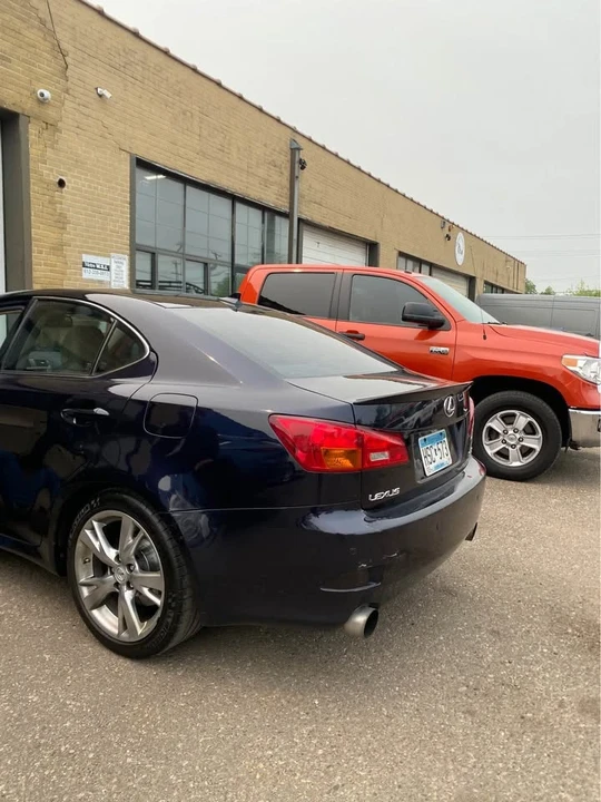2007 Lexus IS 2nd Gen - Image 3 of 11