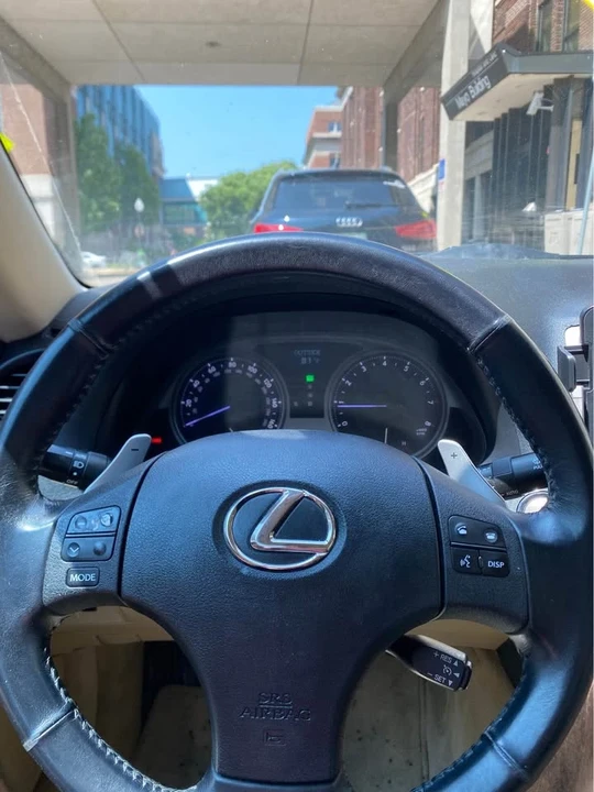 2007 Lexus IS 2nd Gen - Image 7 of 11
