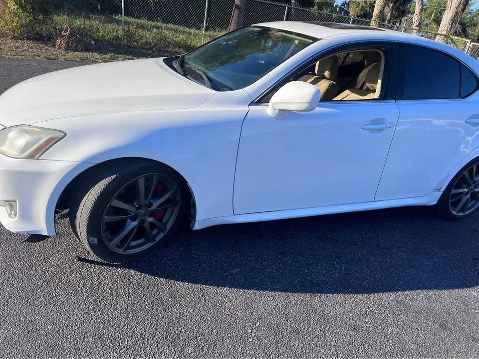 2007 Lexus IS 2nd Gen - Image 11 of 13