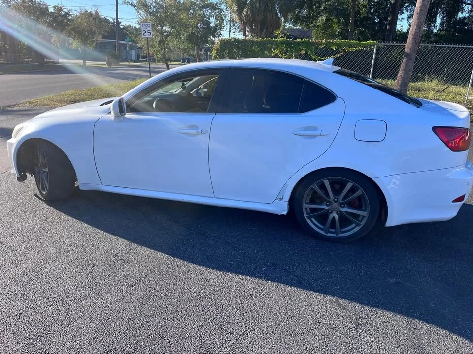 2007 Lexus IS 2nd Gen - Image 10 of 13