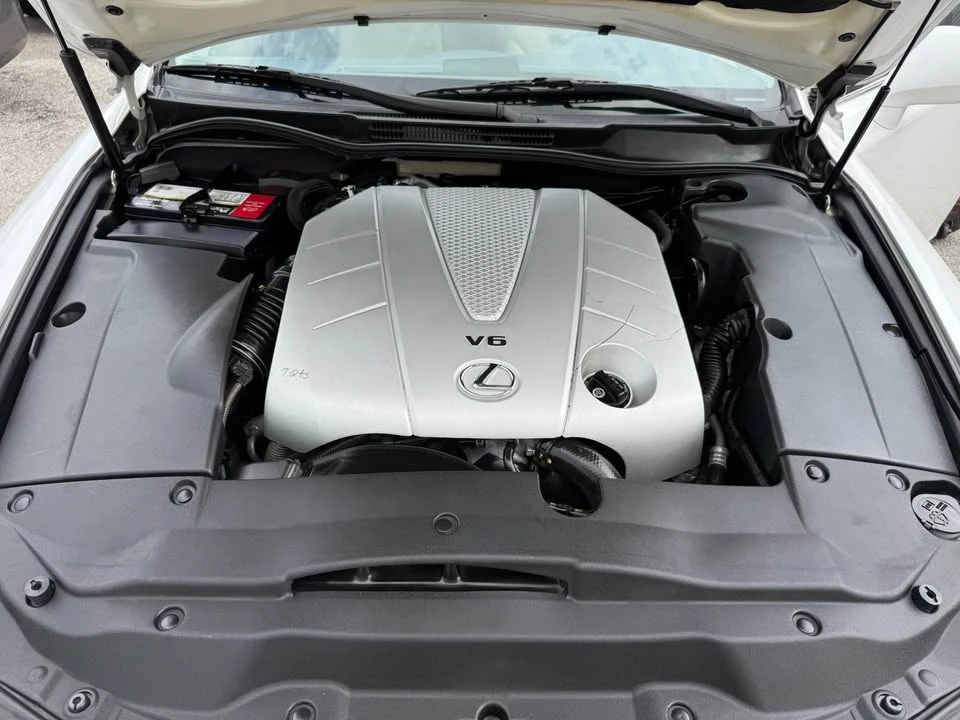 2007 Lexus IS 2nd Gen - Image 14 of 15