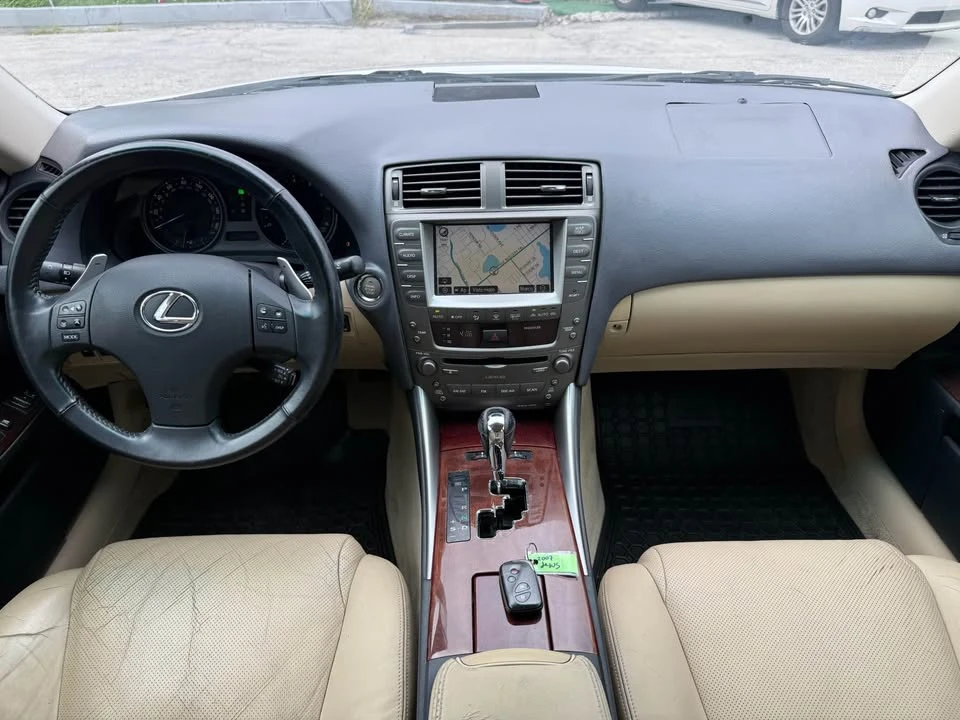 2007 Lexus IS 2nd Gen - Image 9 of 15