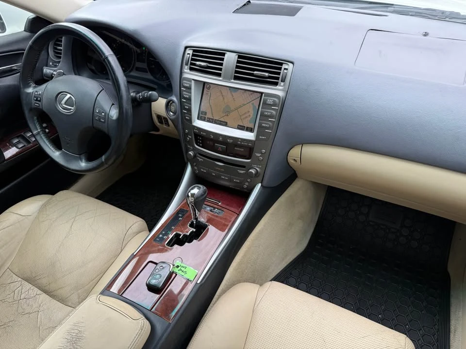 2007 Lexus IS 2nd Gen - Image 10 of 15