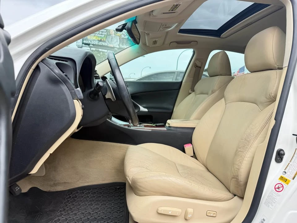 2007 Lexus IS 2nd Gen - Image 12 of 15