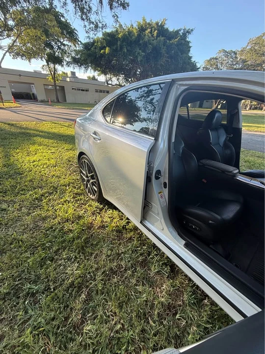 2007 Lexus IS 2nd Gen - Image 3 of 14
