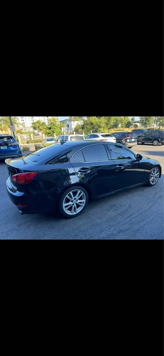 2007 Lexus IS 2nd Gen - Image 2 of 4