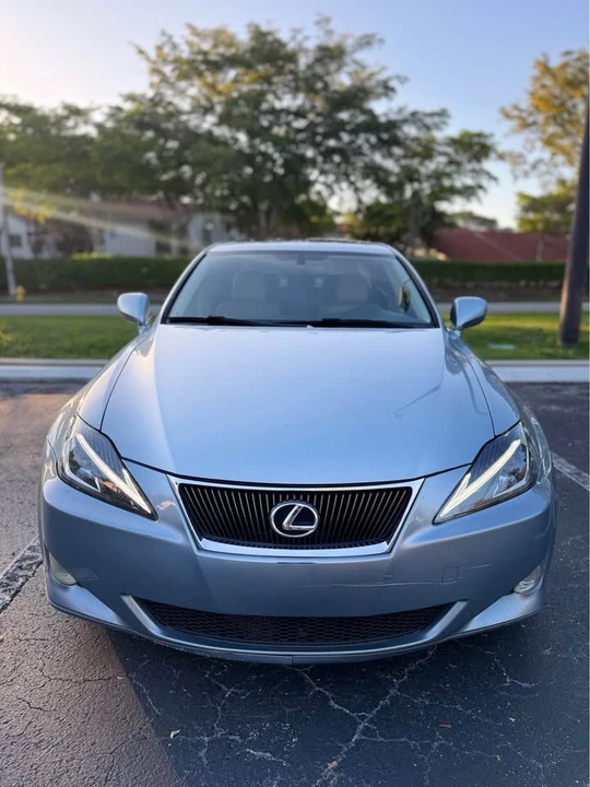 2007 Lexus IS 2nd Gen - Image 7 of 13