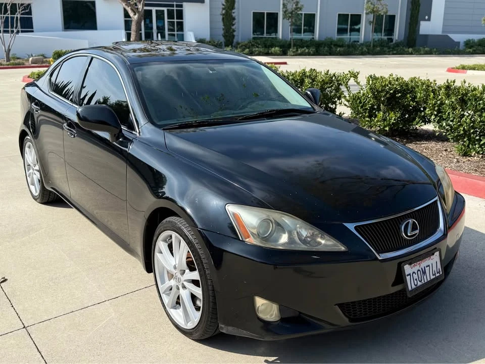 2007 Lexus IS 2nd Gen - Image 7 of 12