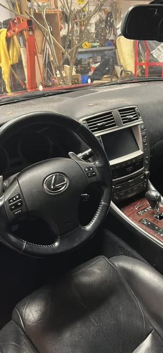 2007 Lexus IS 2nd Gen - Image 3 of 8
