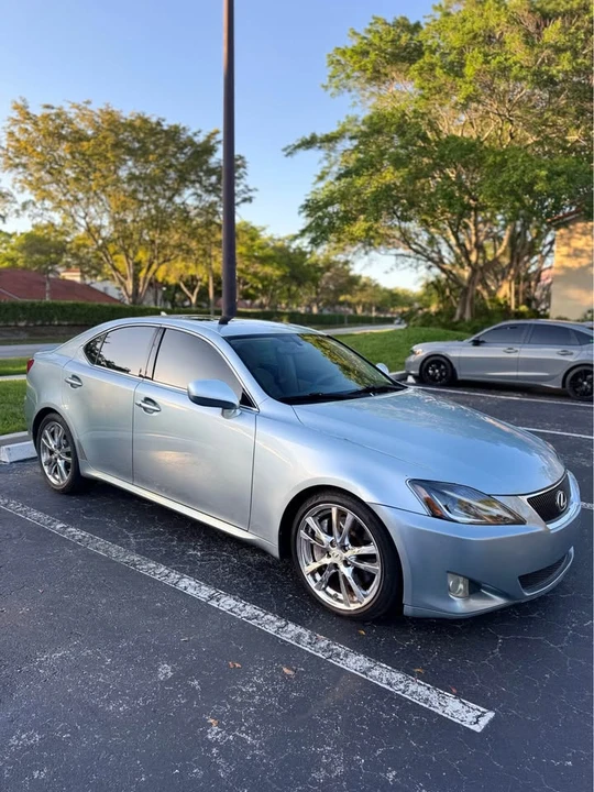 2007 Lexus IS 2nd Gen - Image 2 of 13