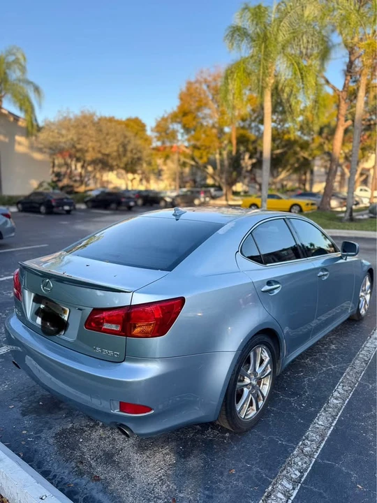 2007 Lexus IS 2nd Gen - Image 4 of 13