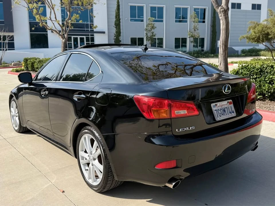 2007 Lexus IS 2nd Gen - Image 3 of 12