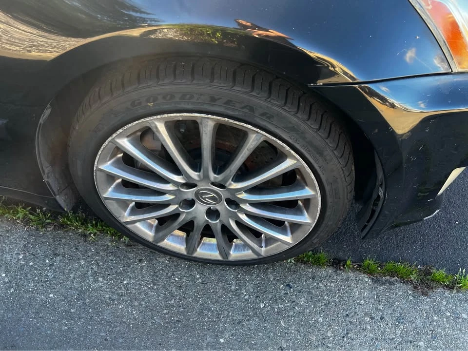 2007 Lexus IS 2nd Gen - Image 10 of 12