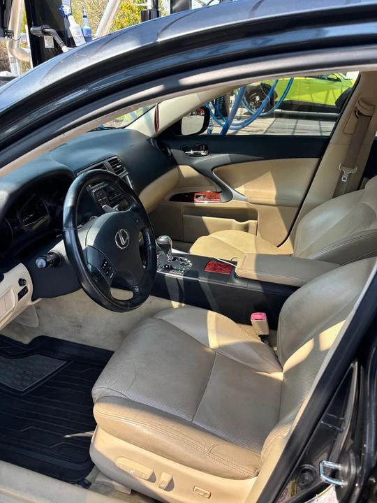 2007 Lexus IS 2nd Gen - Image 10 of 18
