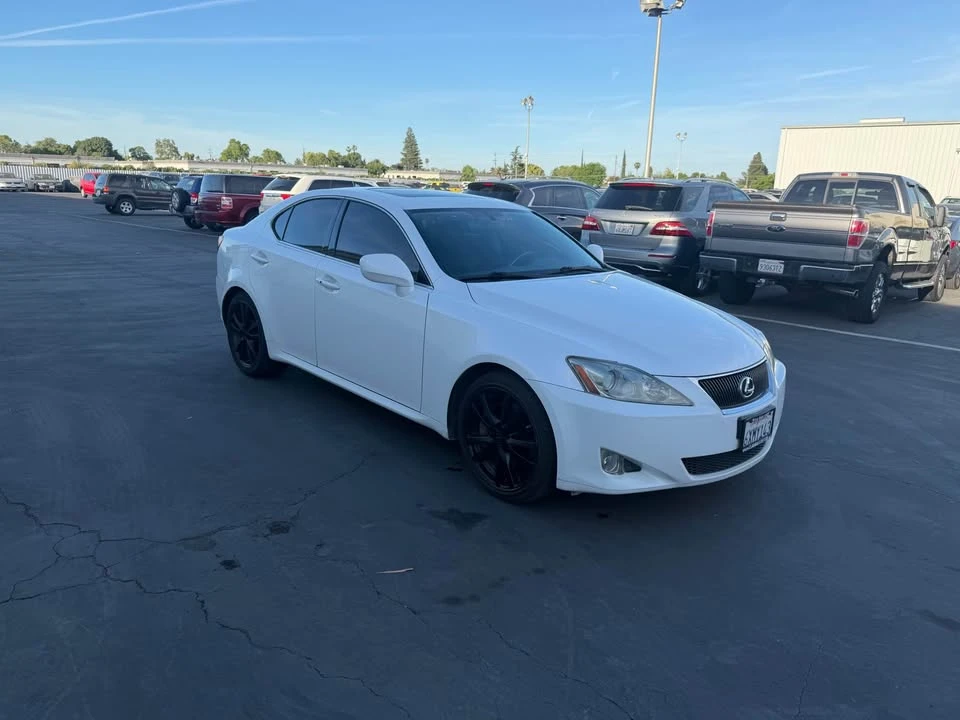 2007 Lexus IS 2nd Gen - Image 3 of 17