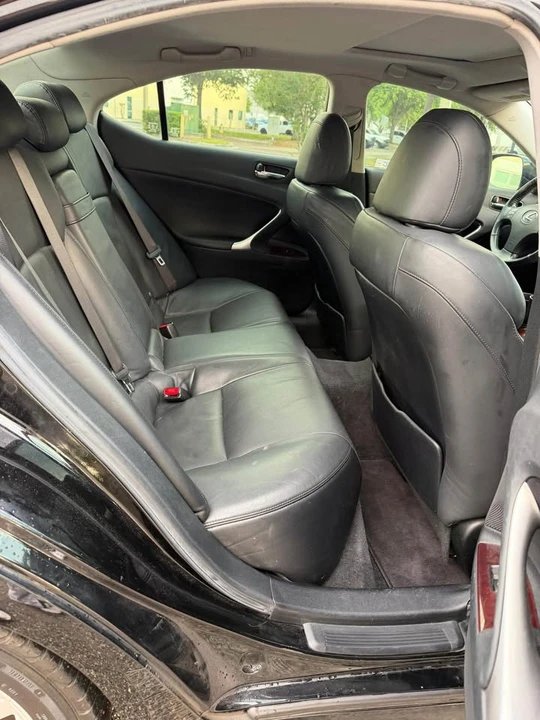 2007 Lexus IS 2nd Gen - Image 7 of 18