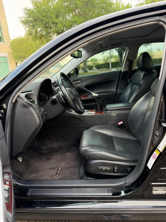 2007 Lexus IS 2nd Gen - Image 8 of 18