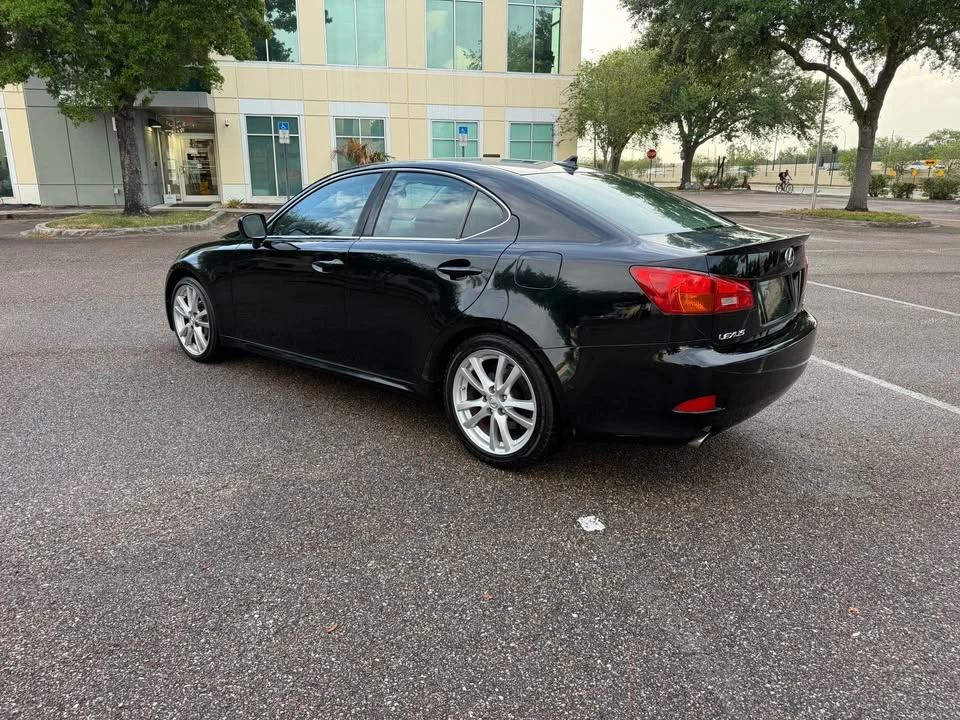 2007 Lexus IS 2nd Gen - Image 3 of 17