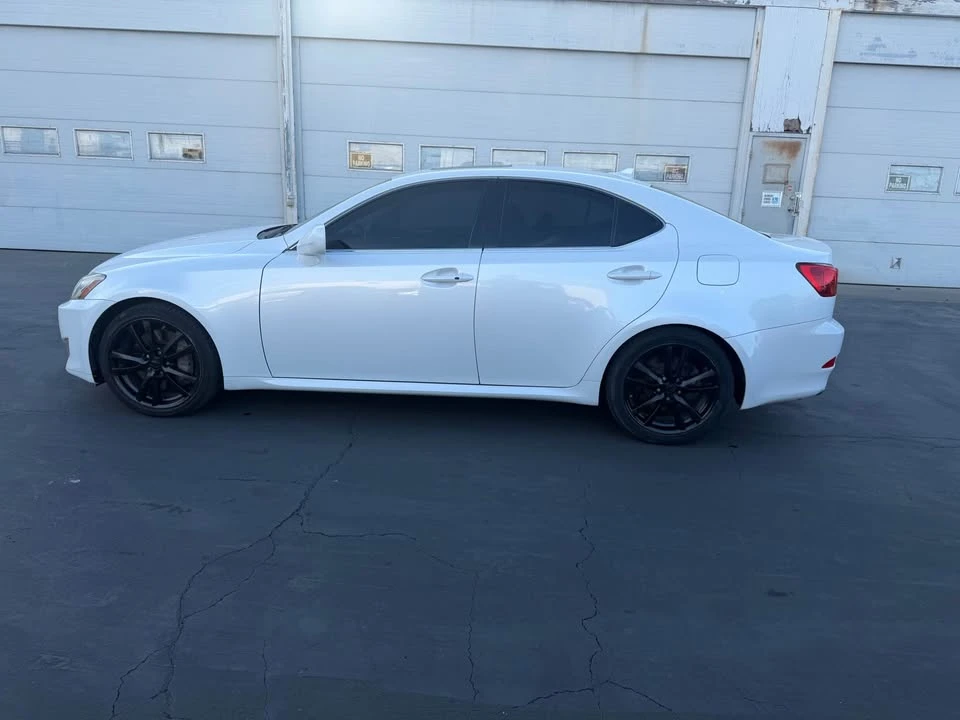 2007 Lexus IS 2nd Gen - Image 5 of 17