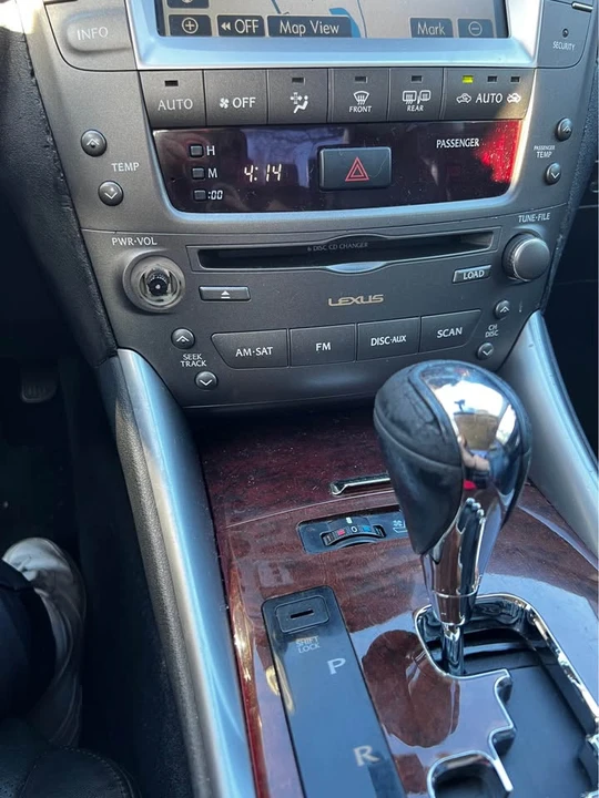 2007 Lexus IS 2nd Gen - Image 2 of 12