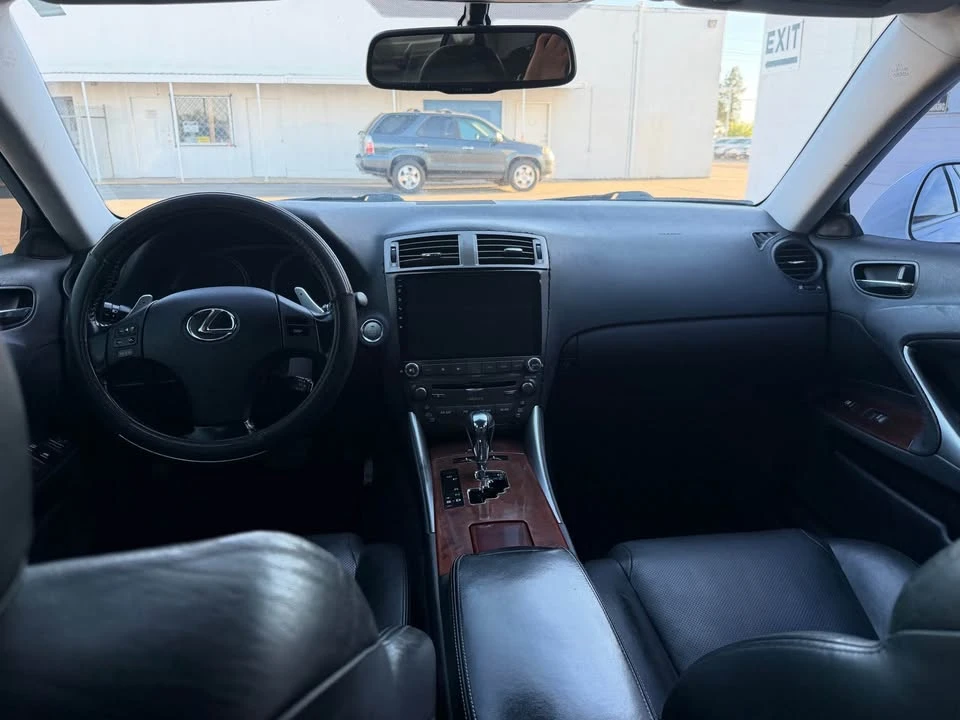 2007 Lexus IS 2nd Gen - Image 10 of 17