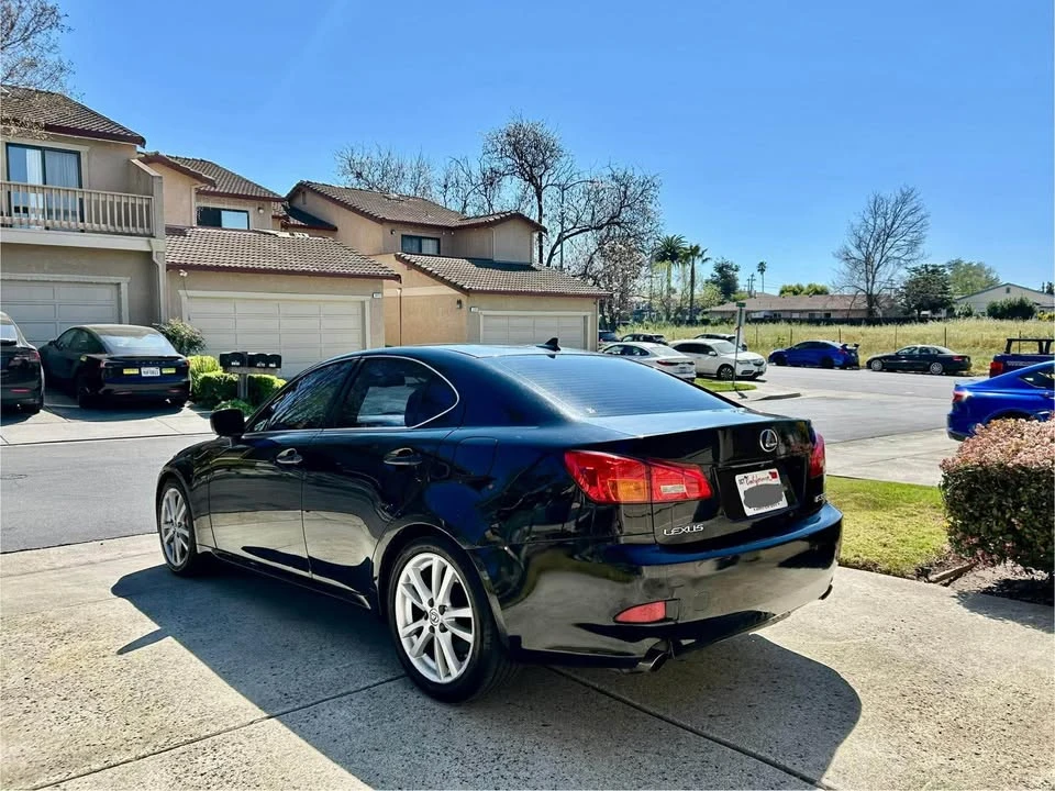 2007 Lexus IS 2nd Gen - Image 3 of 10