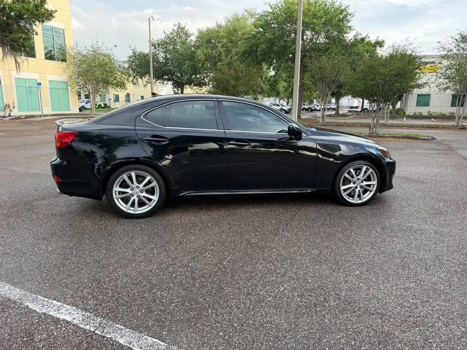 2007 Lexus IS 2nd Gen - Image 6 of 17