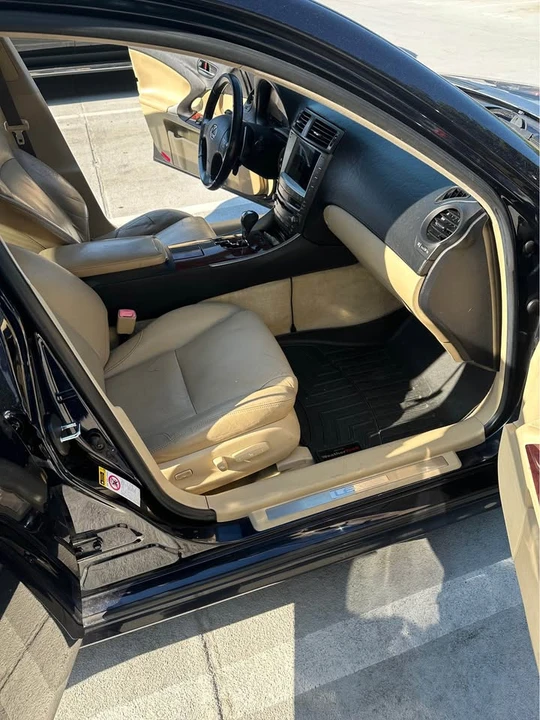 2007 Lexus IS 2nd Gen - Image 6 of 13