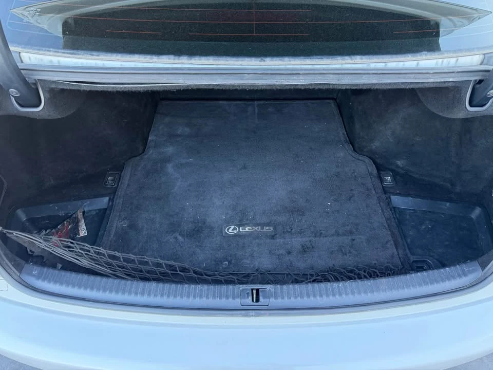 2007 Lexus IS 2nd Gen - Image 16 of 17